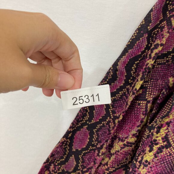 New Michael Michael Kors size 1X Purple Black Split Neck Reptile Print Boho Top - Picture 11 of 11